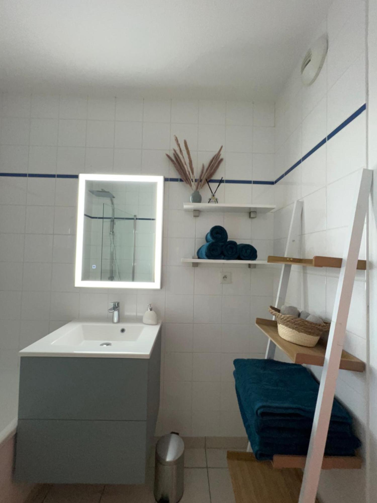 Appartement Plage Restaurant Et Parking Privatif Wimereux Buitenkant foto